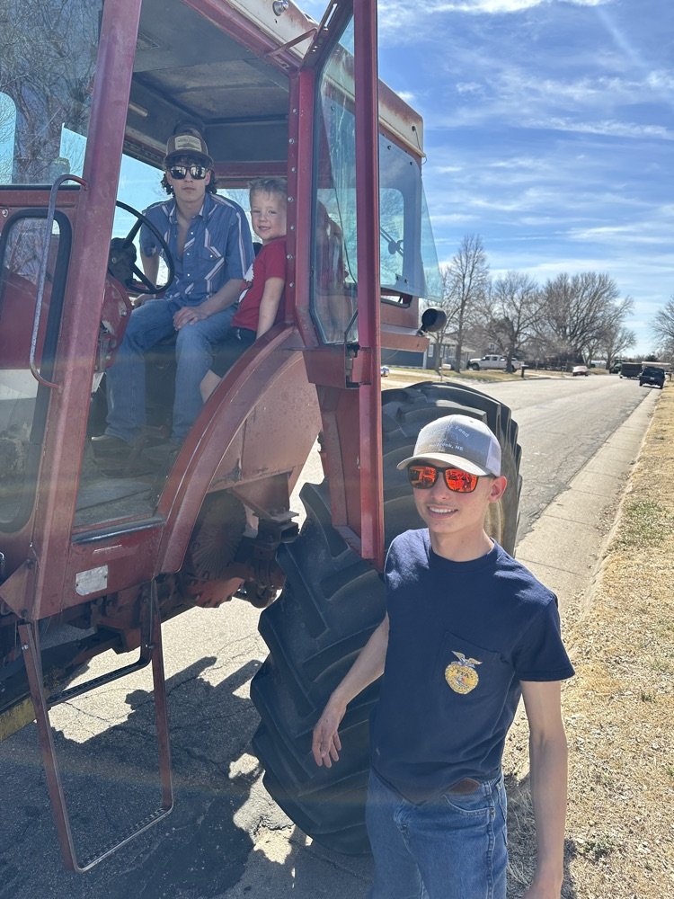 Arapahoe-Holbrook Public School (NE) tweet media