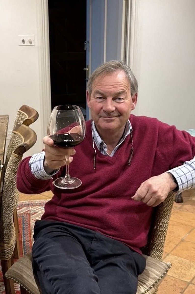 Benonwine tweet media