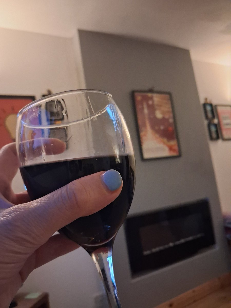 loubt01's tweet photo. Cheers https://t.co/a7taXBHxt9