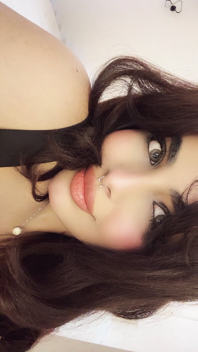 @NOTLINA tweet media