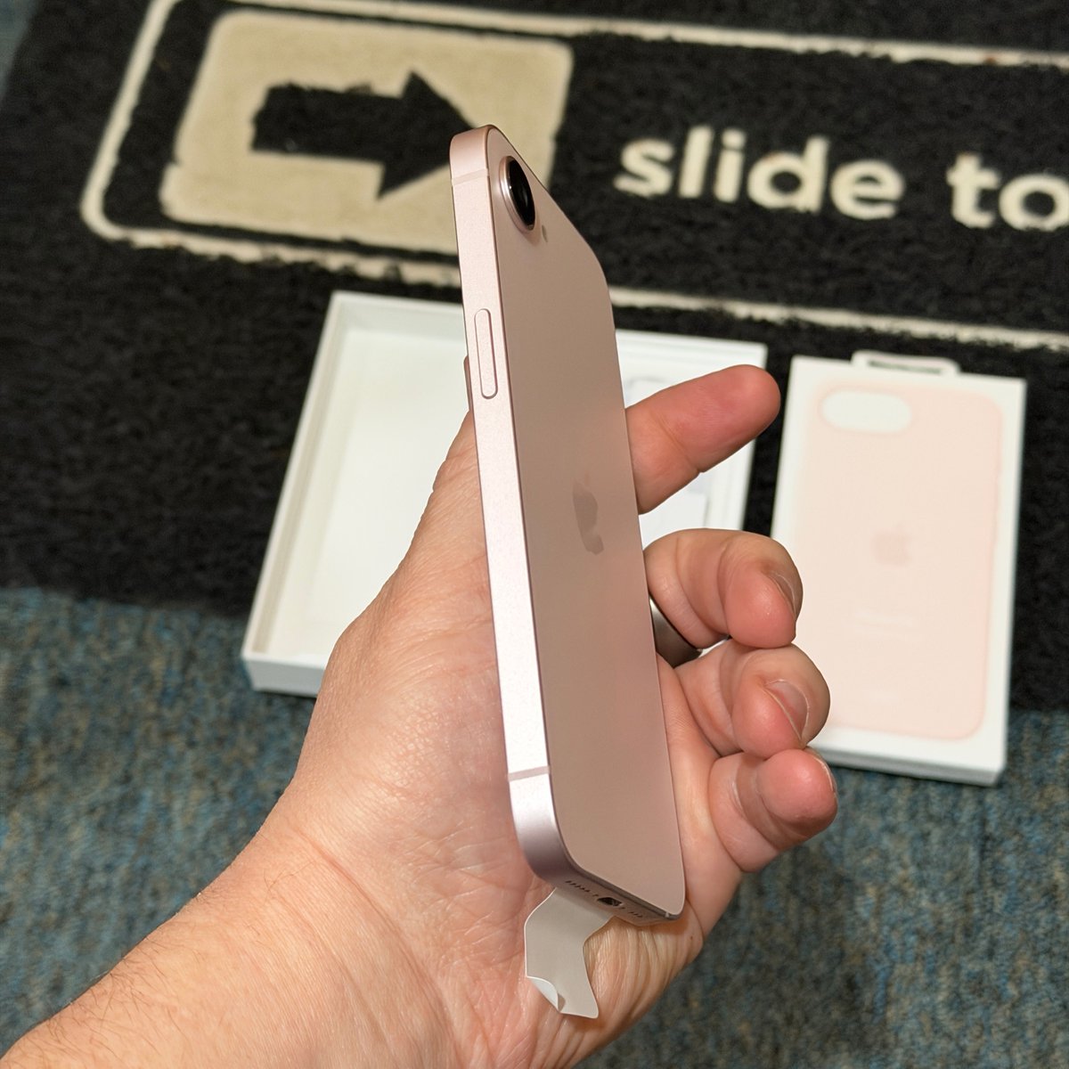 Avi Greengart tweet media