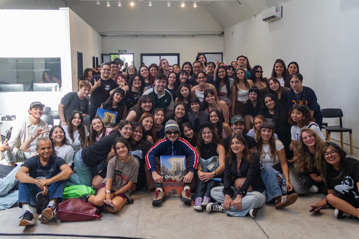 Djo Source tweet media