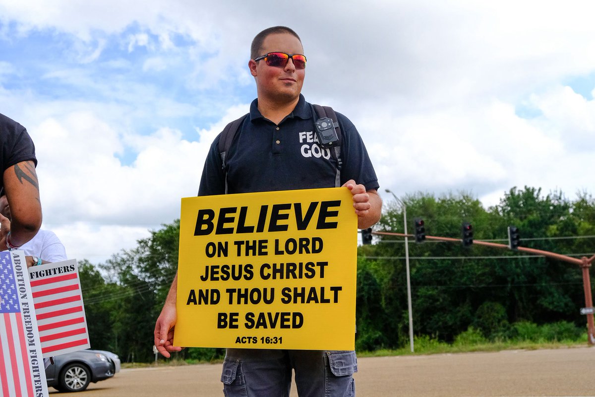 🚨Good News: The Supreme Court of the United States has unanimously ruled that Gabriel Olivier an evangelical Christian preacher and anti-abortion activist can sue a city in Mississippi after being arrested while protesting outside a designated area