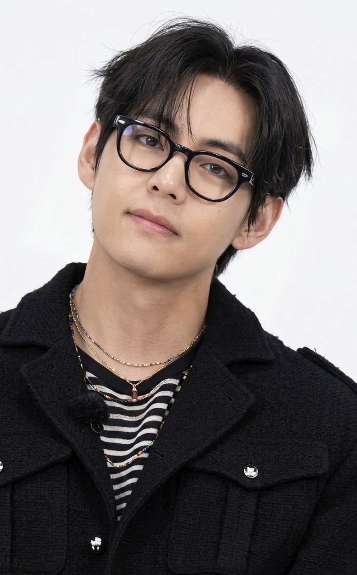 Taehyung Base tweet media