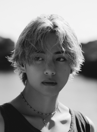 About Music tweet media