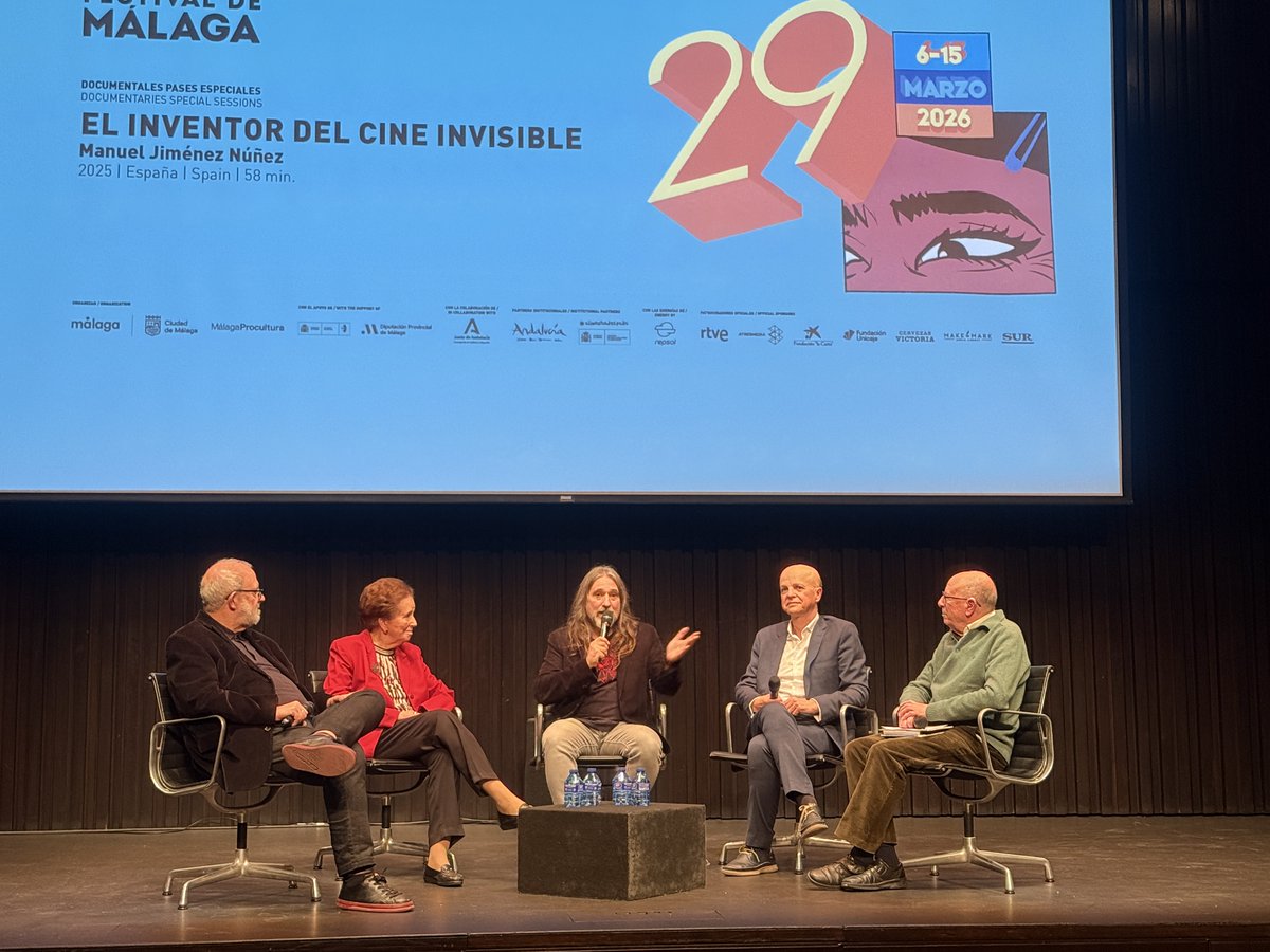 Bella Palomo tweet media