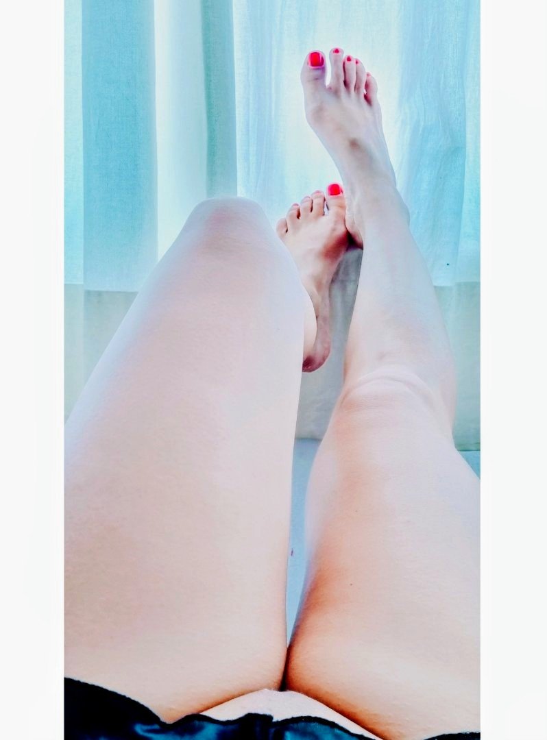 Kar y Fer tweet media