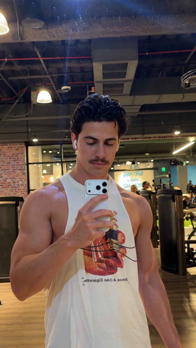 Matt Rhoades tweet media