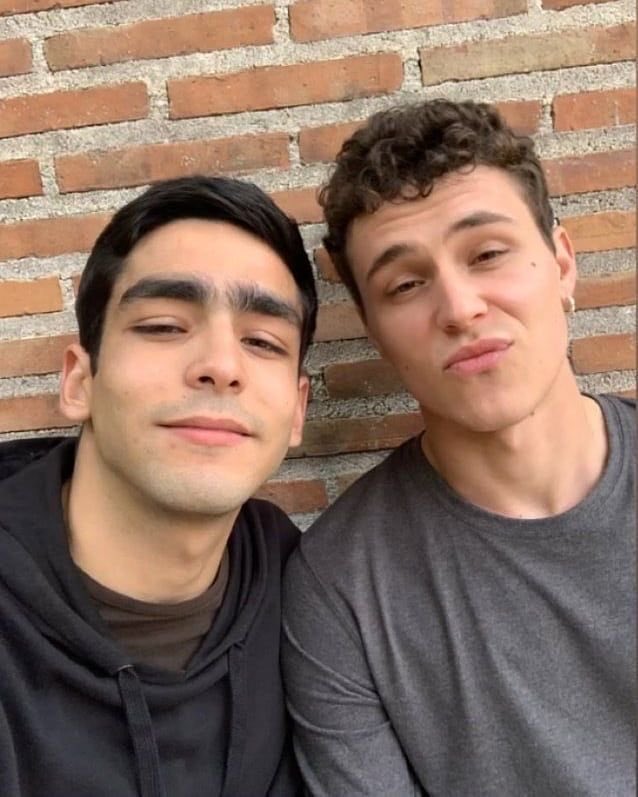 Arón Piper para Omar Ayuso: “que lindo” 
OMARON VIVÍSSIMO!!! 🖤💙