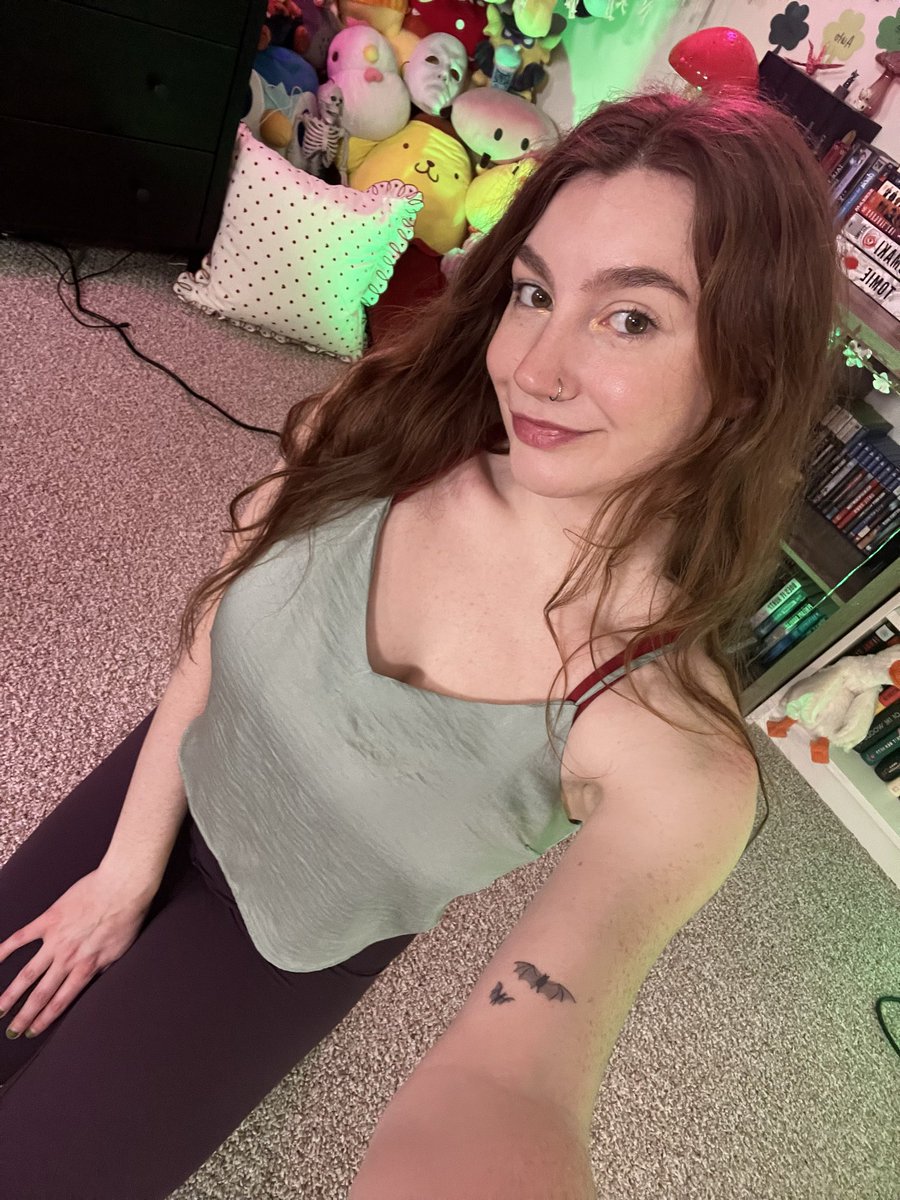 hannahbugz ₊✩‧₊˚౨ৎ˚₊✩‧₊ tweet media