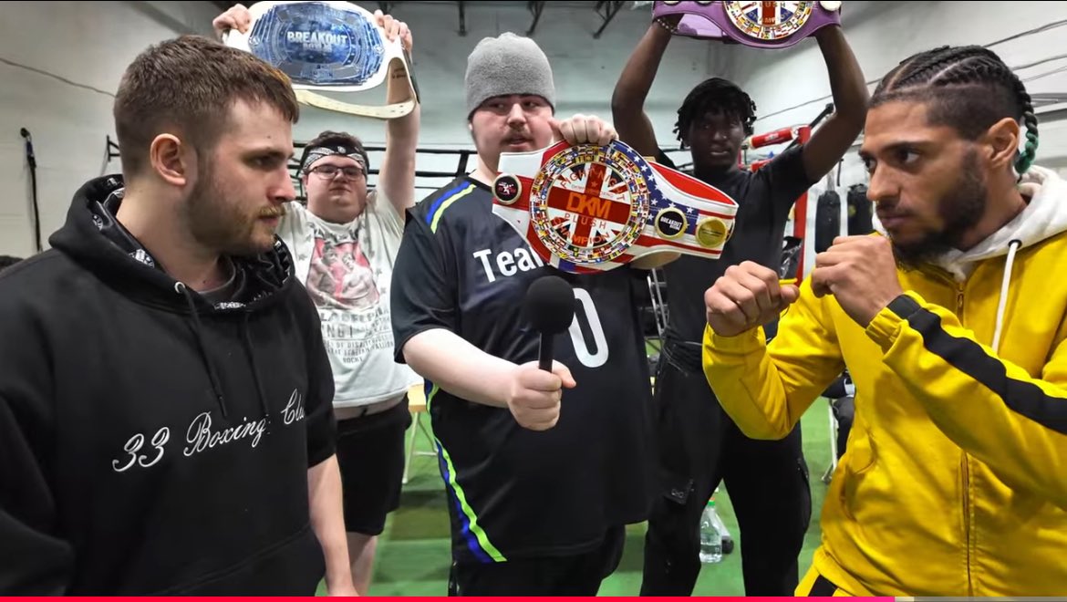 Patrick Typloosion tweet media