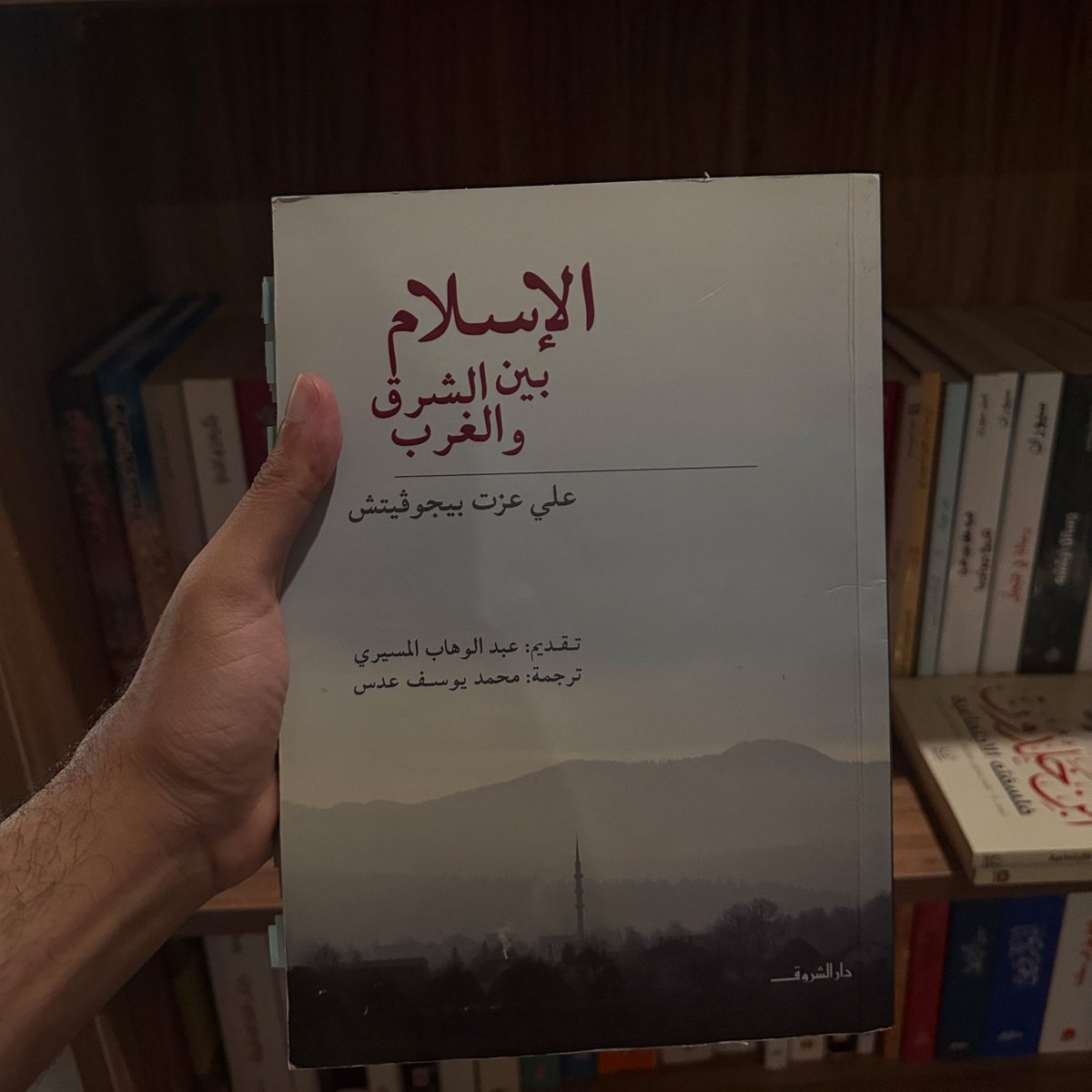 عَ.بَ tweet media