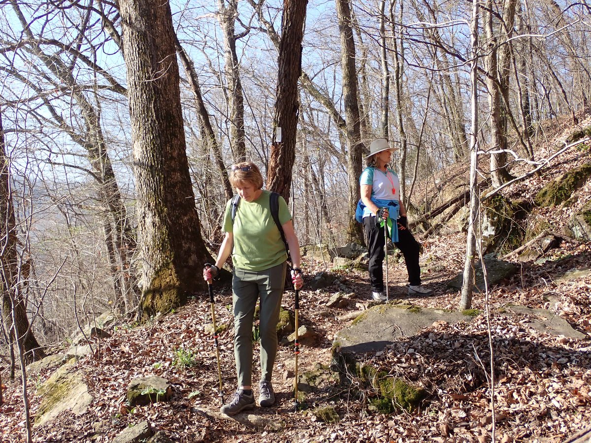 L. Cruz/outdoors is fun tweet media