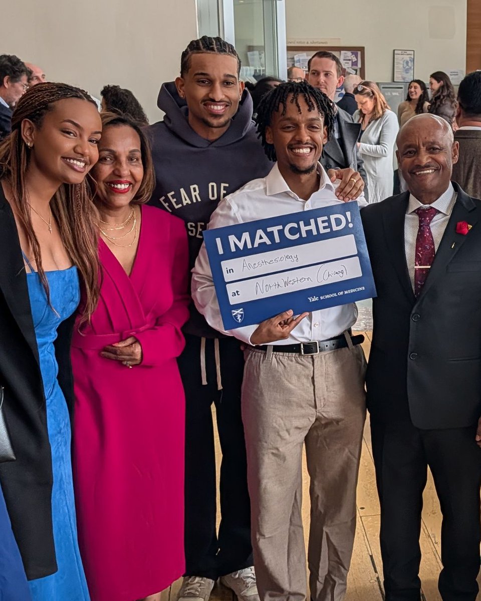 Yale University tweet media