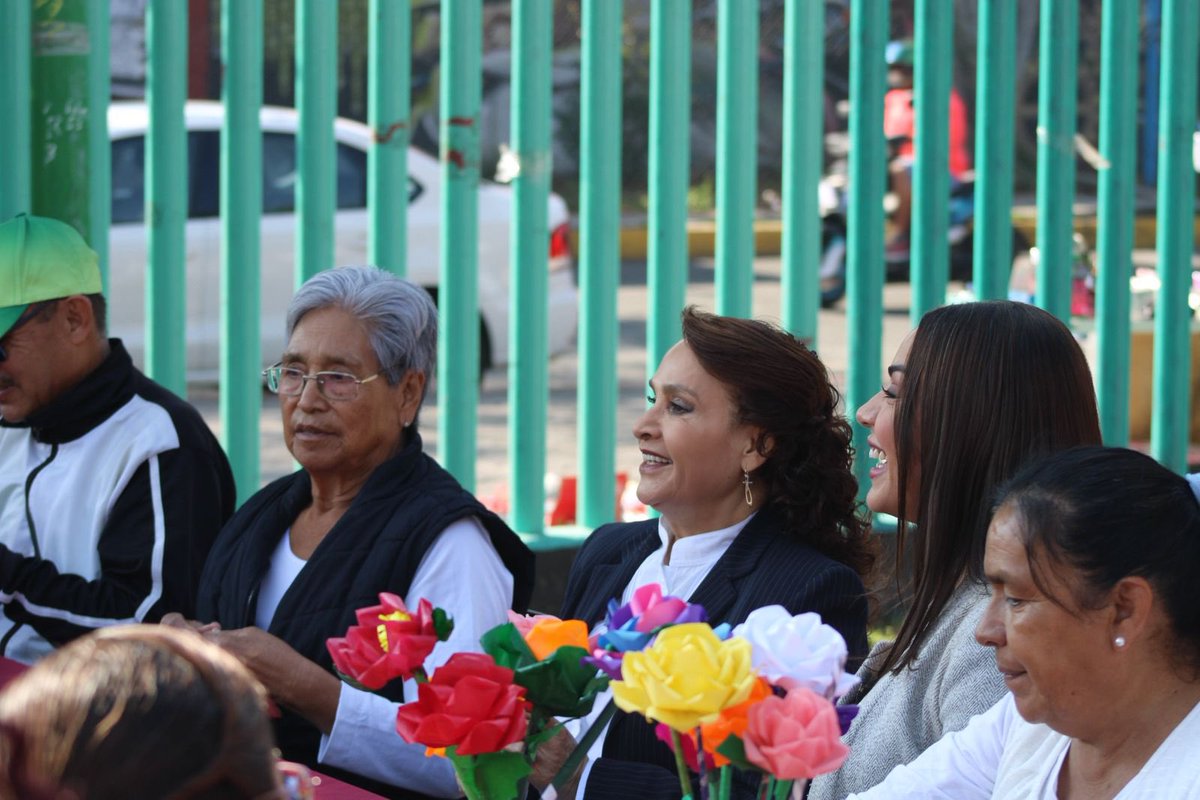 Dolores Padierna tweet media