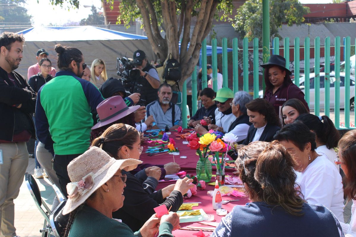 Dolores Padierna tweet media