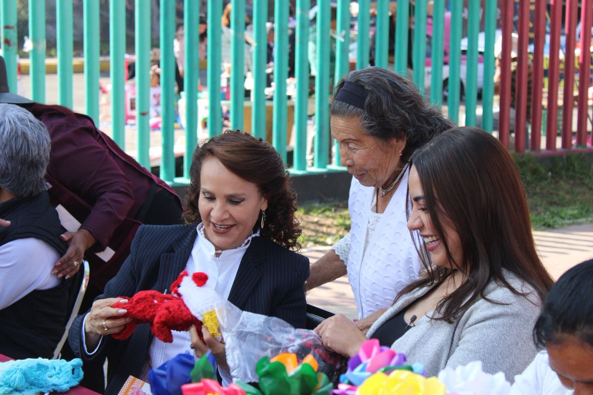 Dolores Padierna tweet media