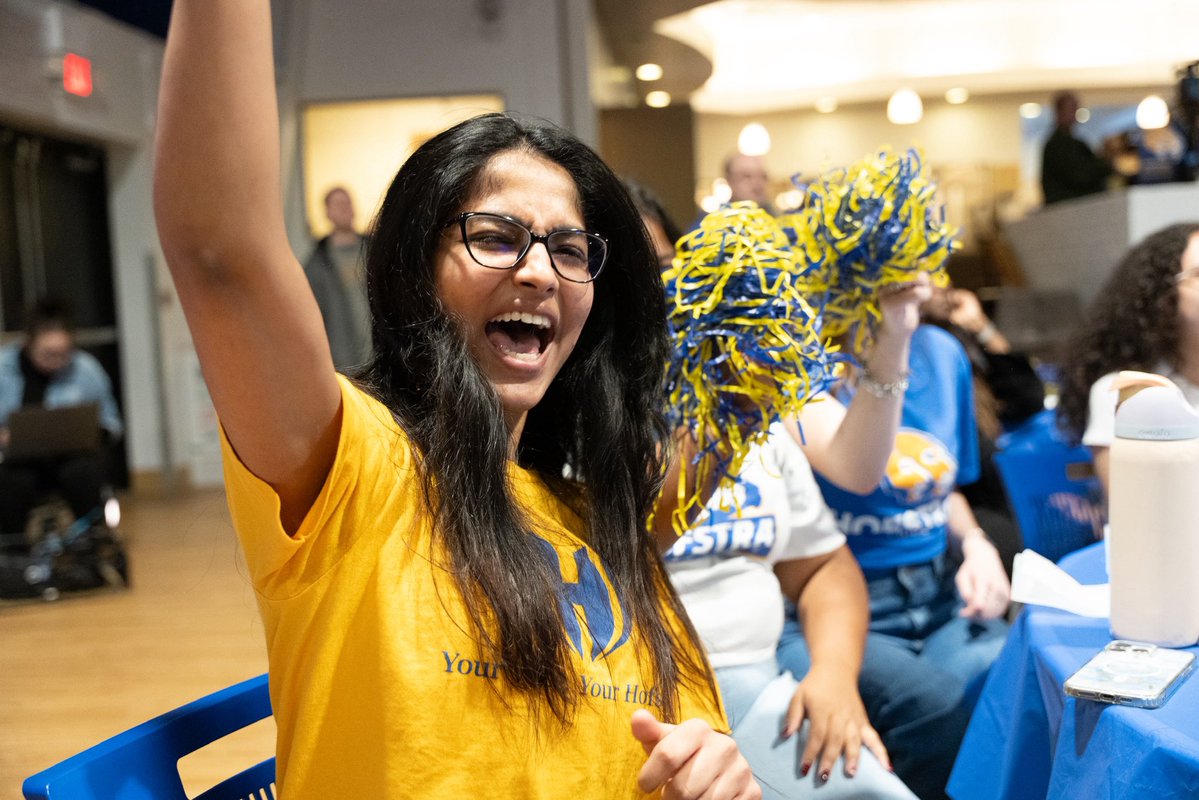 Hofstra University tweet media