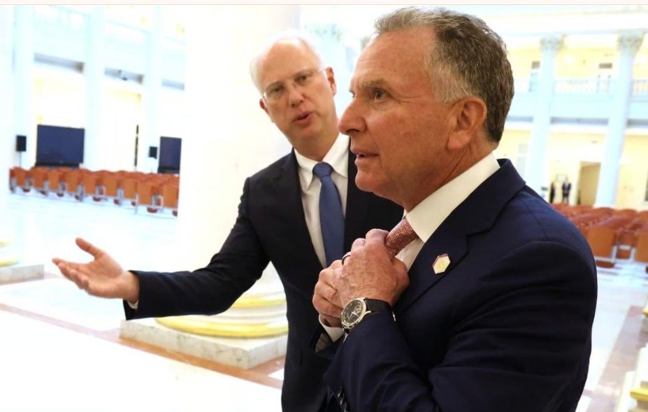 JanTheStitchWitch tweet media