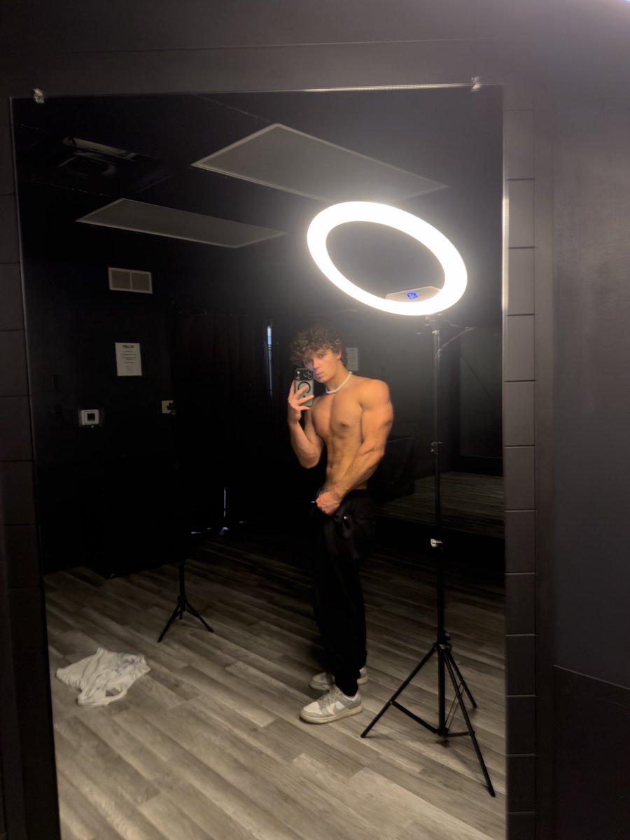 CashConner tweet media