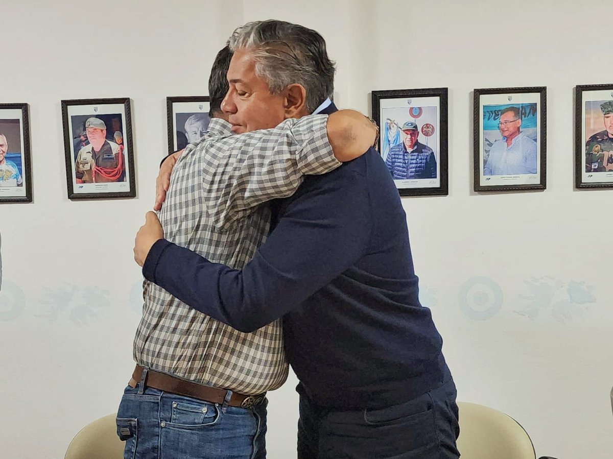 Carlos Koopmann tweet media