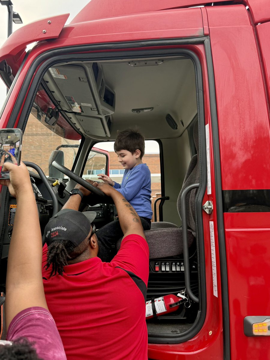 Forest Lake Eagles tweet media