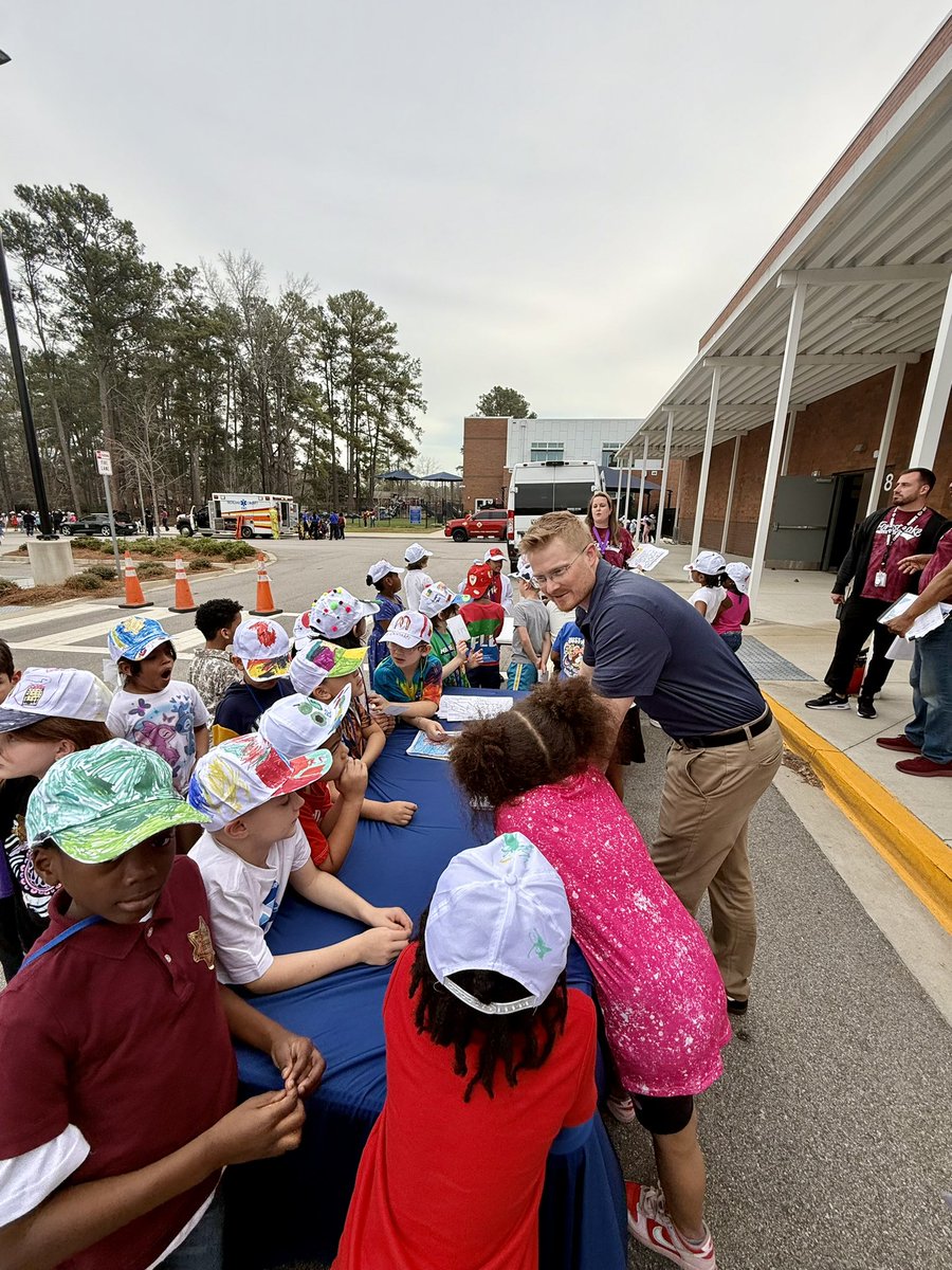 Forest Lake Eagles tweet media