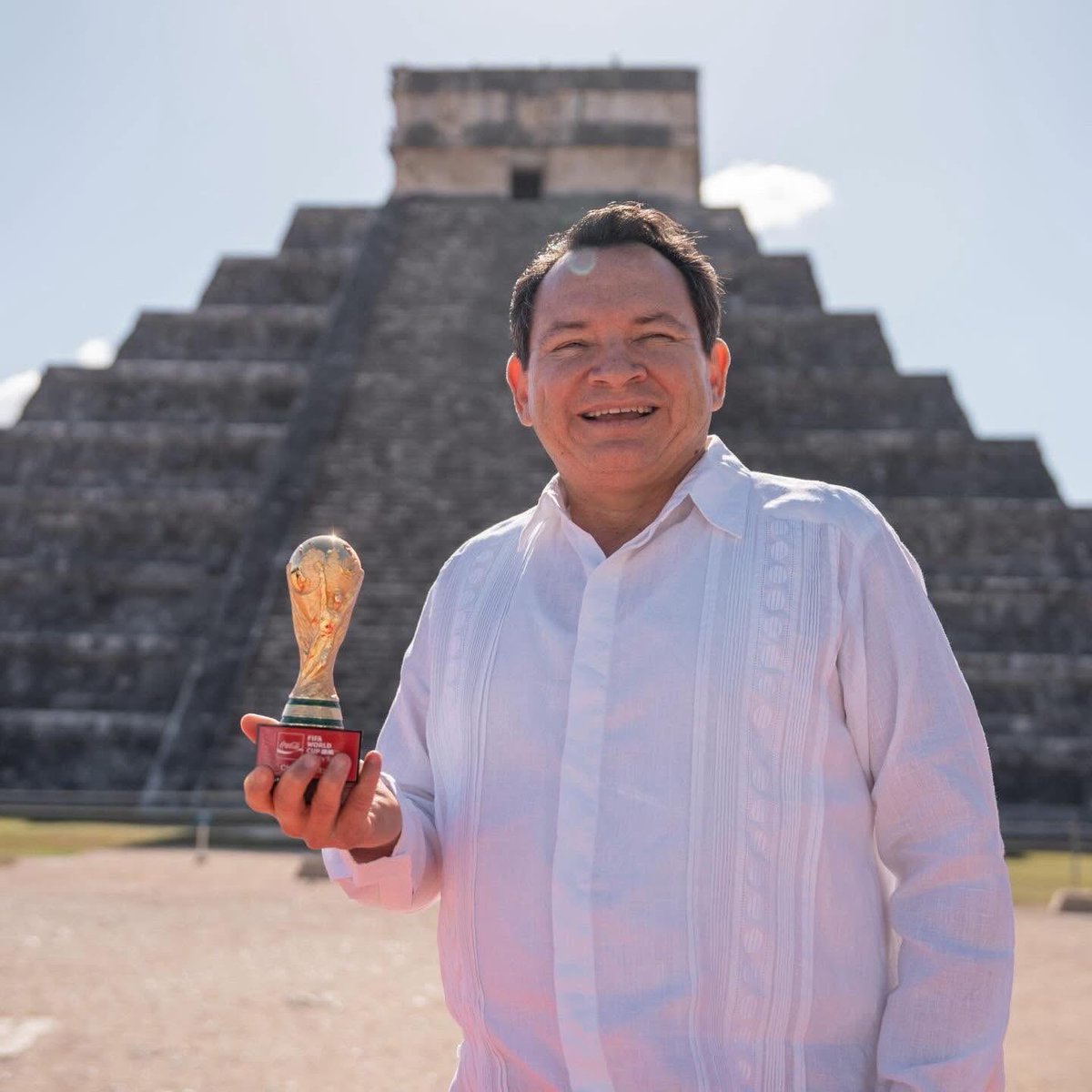 Joaquín Díaz Mena tweet media