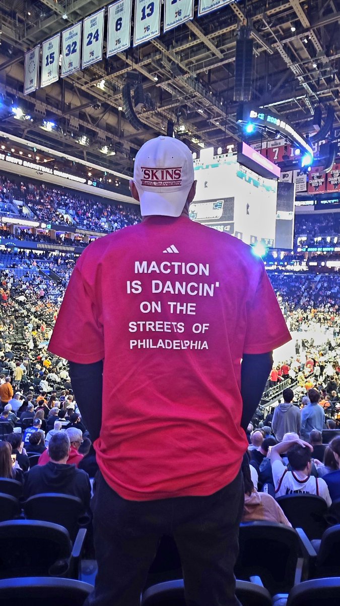 A Tailgate Report tweet media