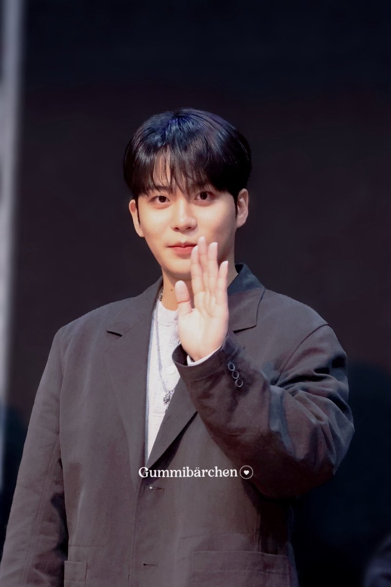 Gummibärchen tweet media