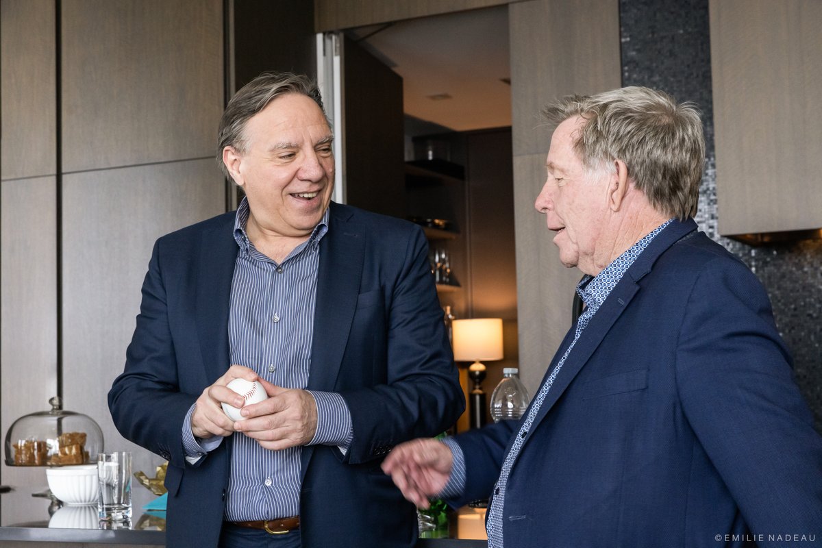 François Legault tweet media