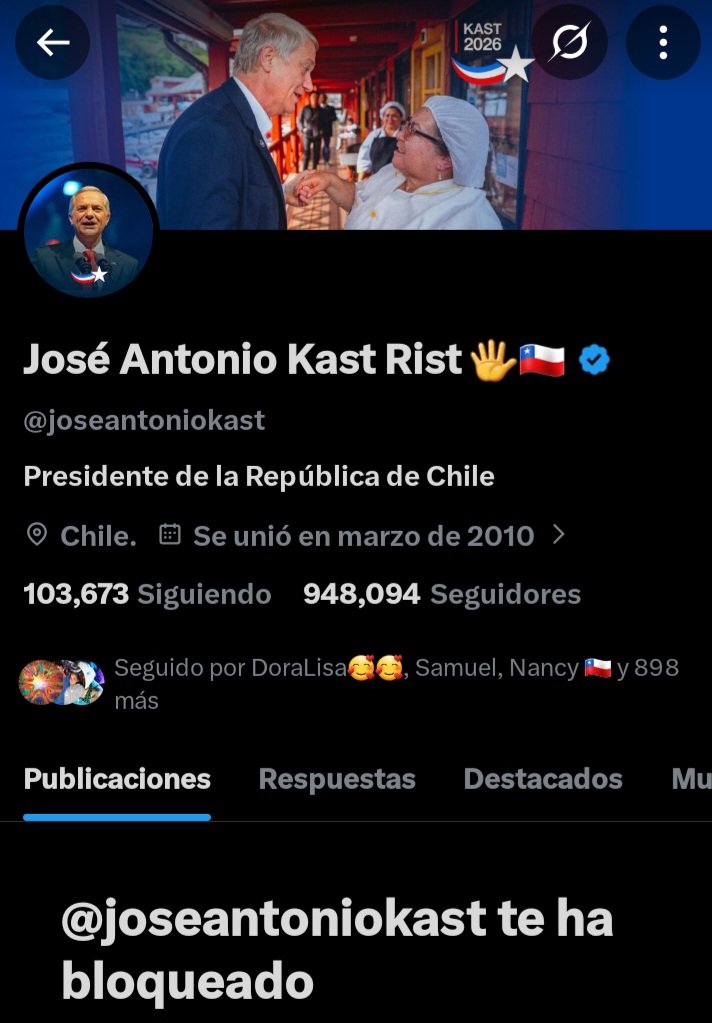Me hacen un favor?

@  al mate wea de <a href="/joseantoniokast/">José Antonio Kast Rist 🖐️🇨🇱</a> 

díganle que las autoridades públicas no pueden bloquear a nadie en sus redes .

Cagón 

Gracias 👍 😉