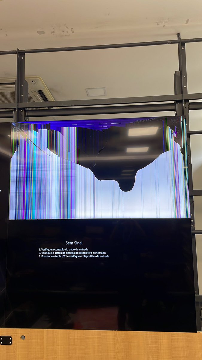 o gelo não para tweet media