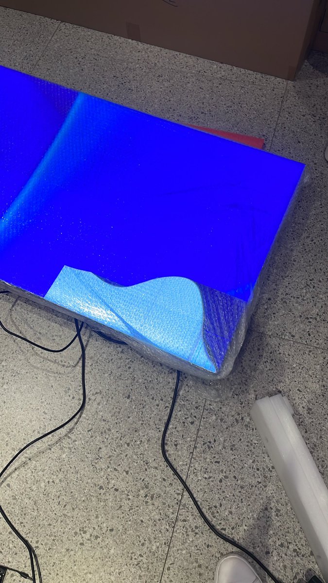 o gelo não para tweet media