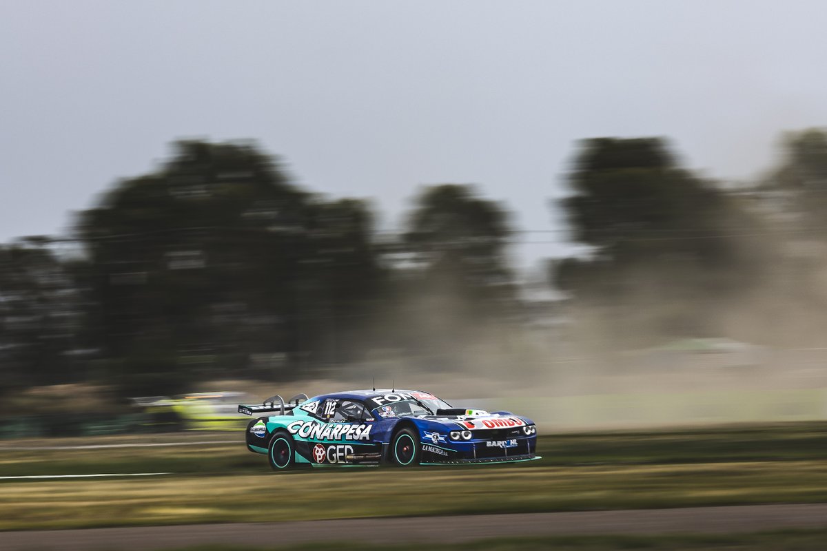 EquipoRVRacing tweet media