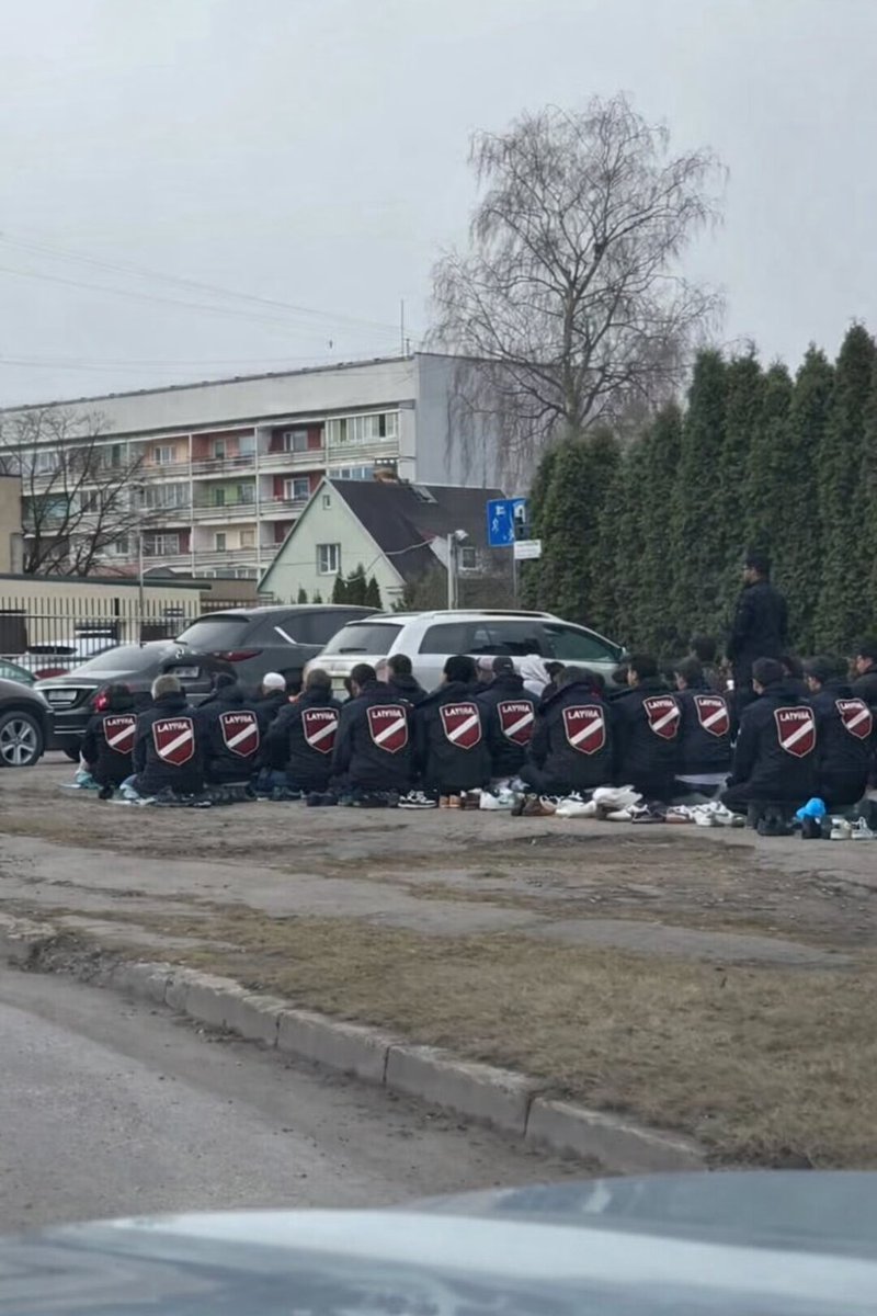 Kaspars Škinčs tweet media