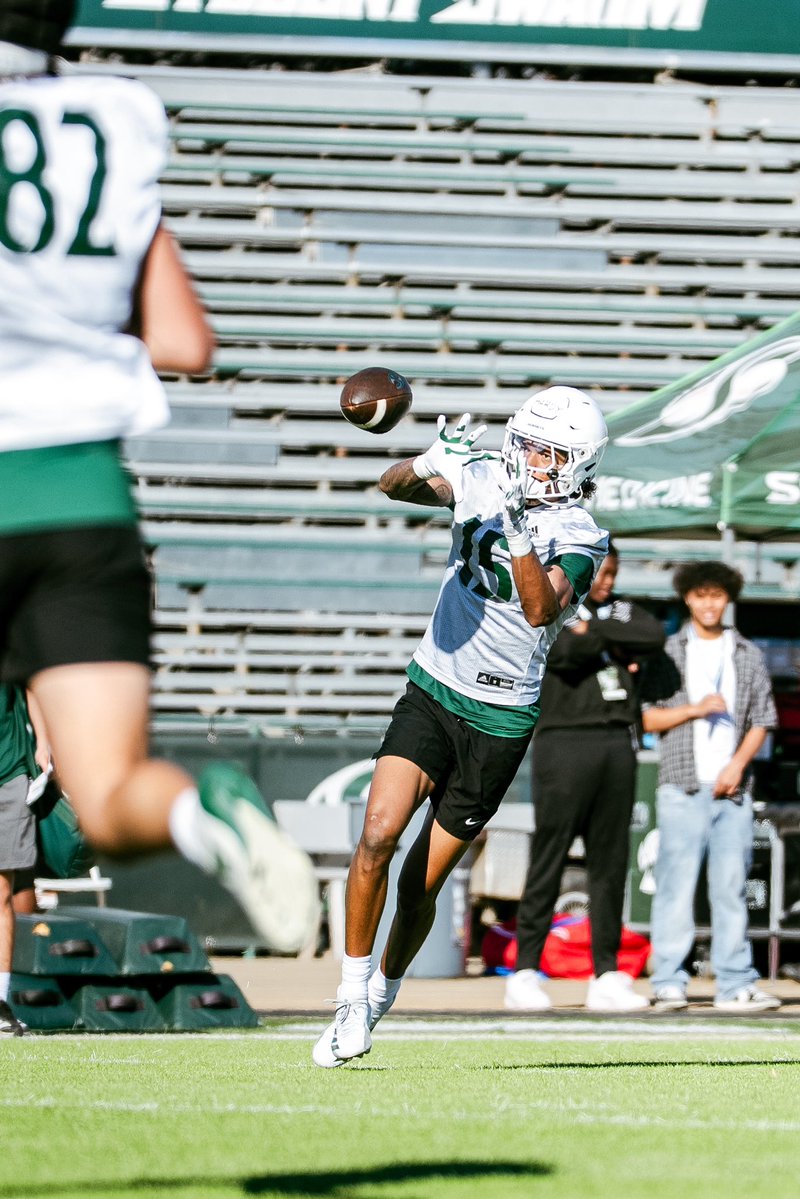 Dezmyn Hardy tweet media