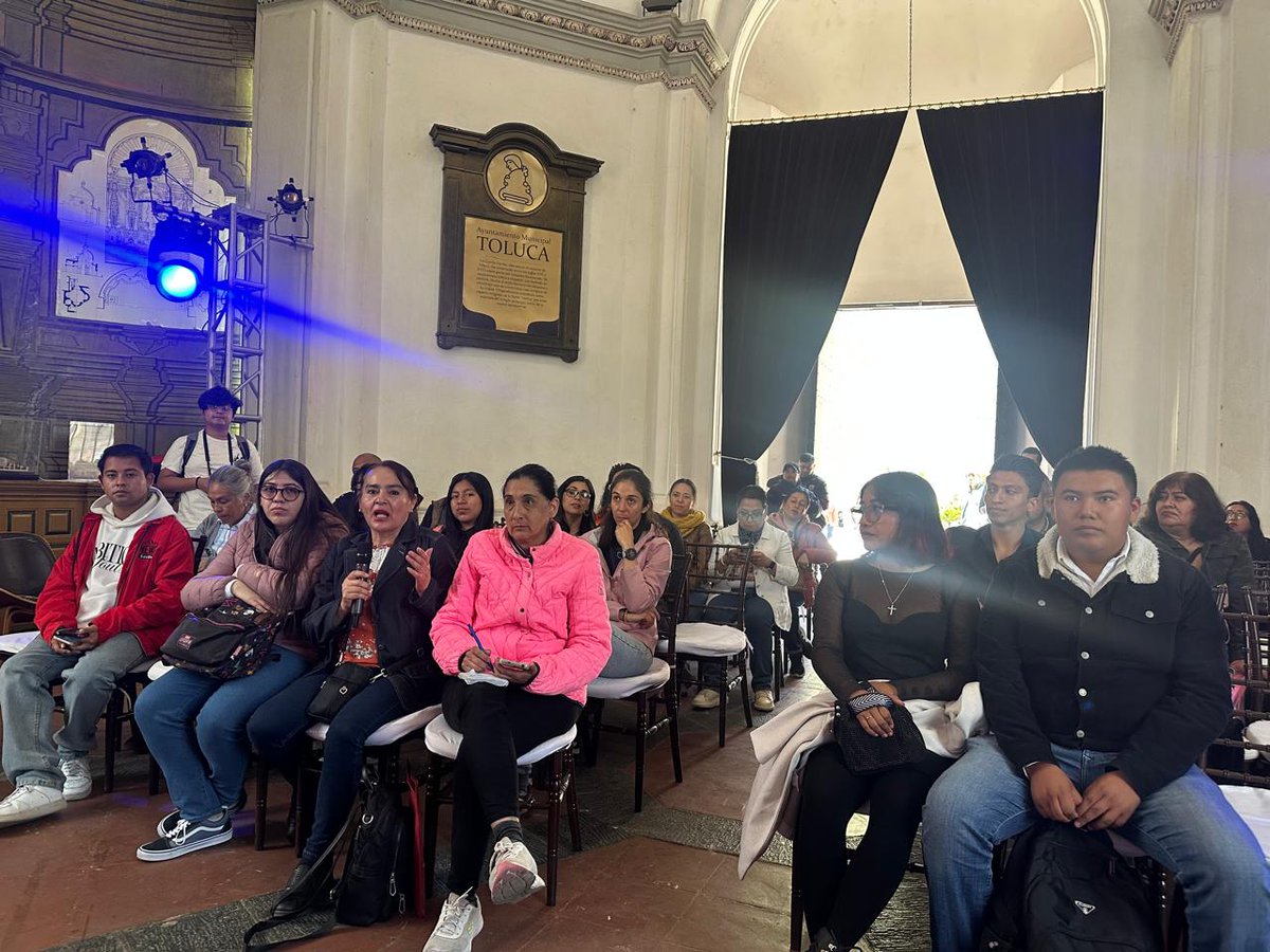 Con motivo del ochentagésimo aniversario de las relaciones diplomáticas entre Serbia 🇷🇸 y México 🇲🇽 y el venidero Día Mundial de la Poesía 📚, en el marco de la PrimaverArte 2026 en Toluca presentamos la compilación "Ligera vuela la sombra" de los poemas de las diecisiete