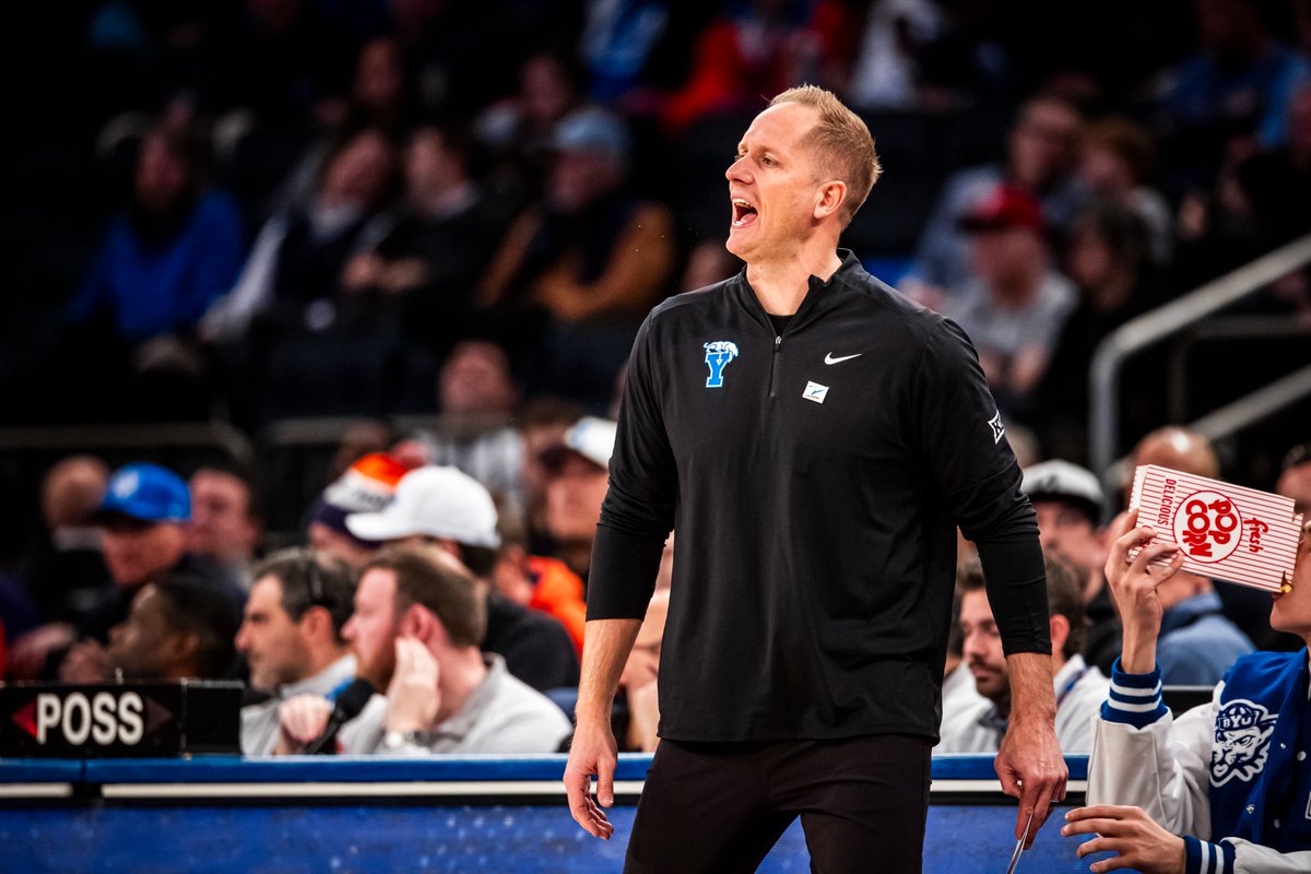 BYU Uniform Tracker tweet media