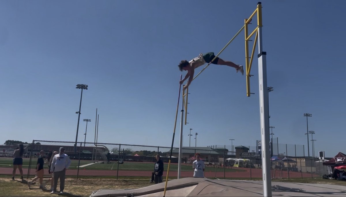 Cy-Falls Track tweet media