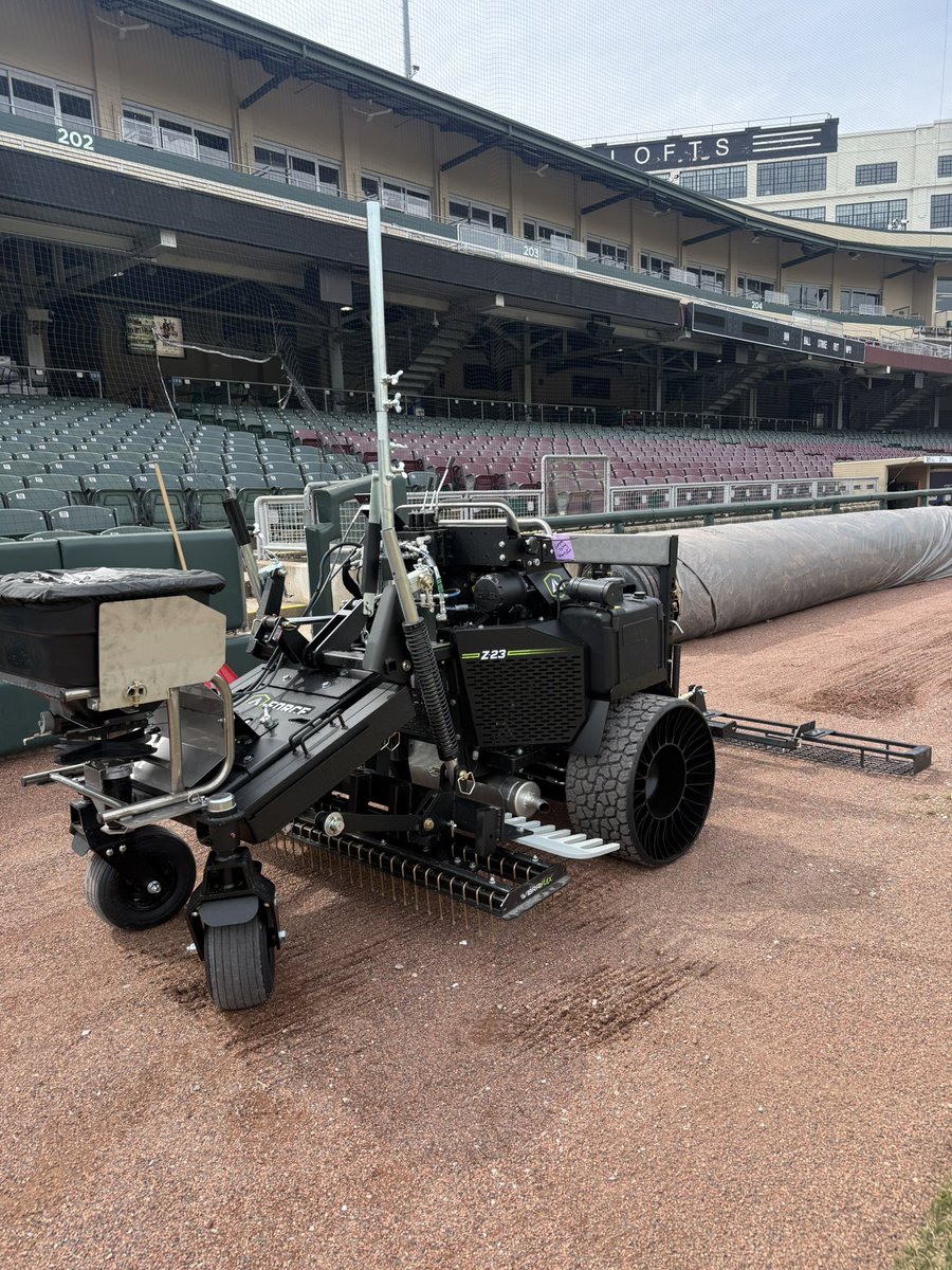 Charles Betts tweet media