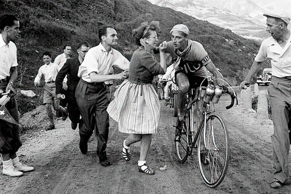 anulo mufa tweet media