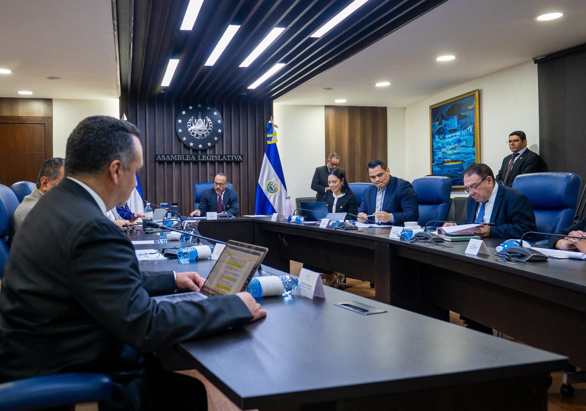 Ernesto Castro tweet media