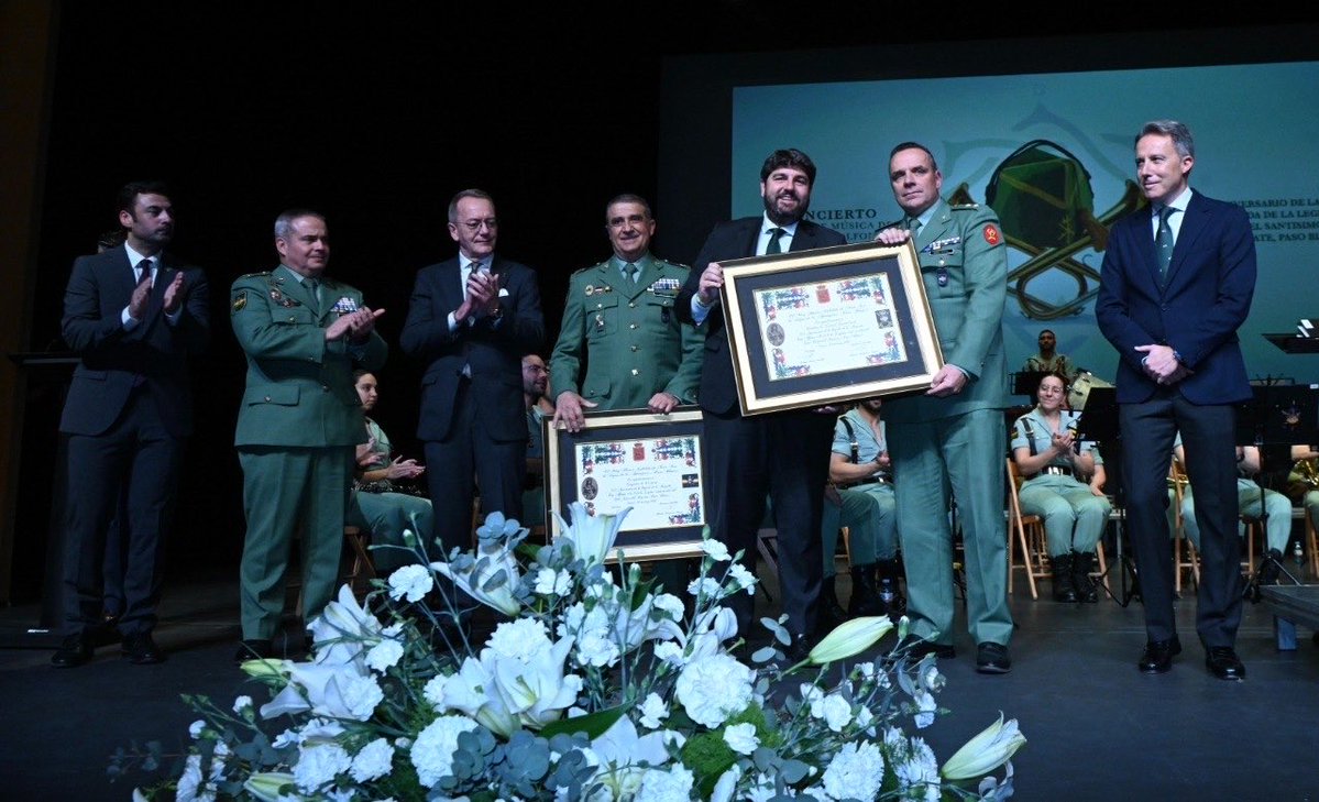 Fernando López Miras tweet media