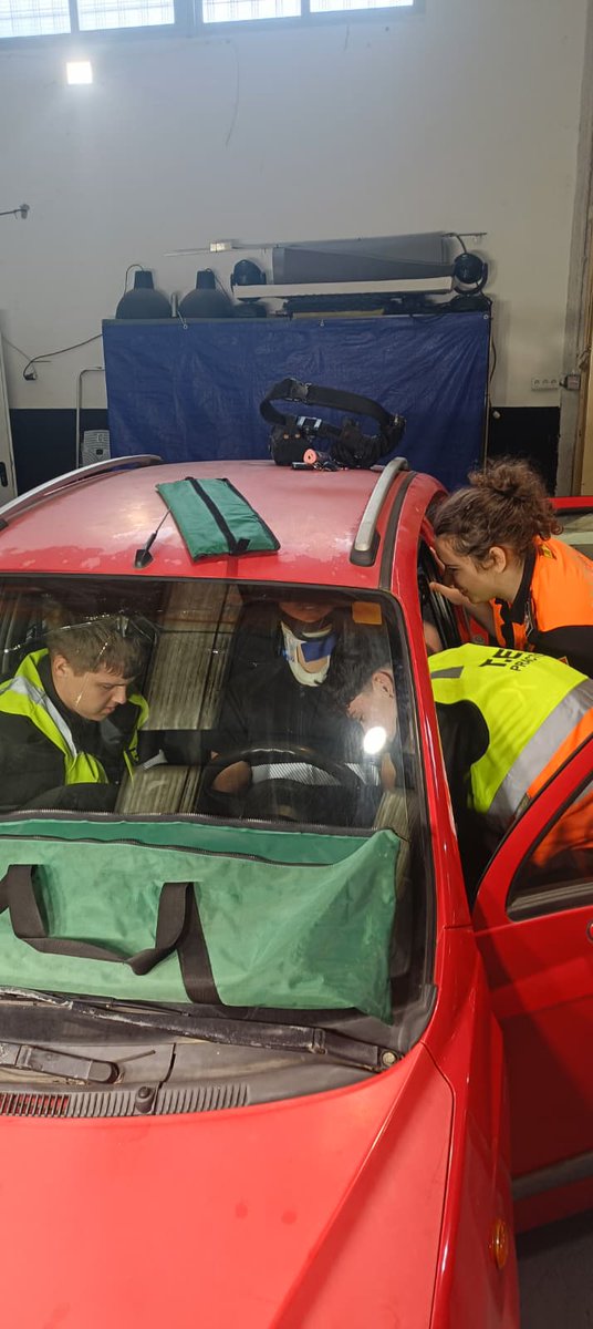 Prote Civil Velilla tweet media