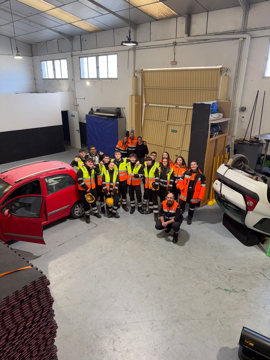 Prote Civil Velilla tweet media