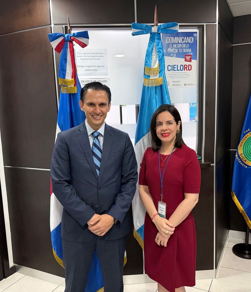 FUNDESA's tweet photo. Director Ejecutivo de @FUNDESA, @jczapata_s se reunió esta mañana con la Consejera Comercial de la Embajada de @RDenGuatemala, @BYermenos para comentar sobre la agenda de desarrollo portuario en el país y conocer de las buenas prácticas internacionales en #RepúblicaDominicana https://t.co/aISP11KKQQ