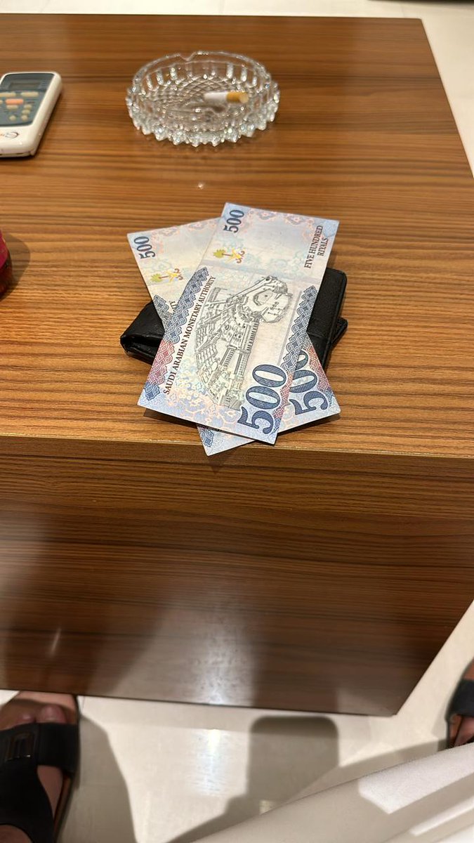 RobertRon28's tweet photo. سعوديه جاده أقابل في الرياض 🫂♥️
ساكنه في شقه لوحدي 🏠
#يد_بيد_الرياض
#يد_بيد_جده
#كاش_يد_بيد_جدة
https://t.co/gnn1Tjae4D https://t.co/WzuE4T1iao