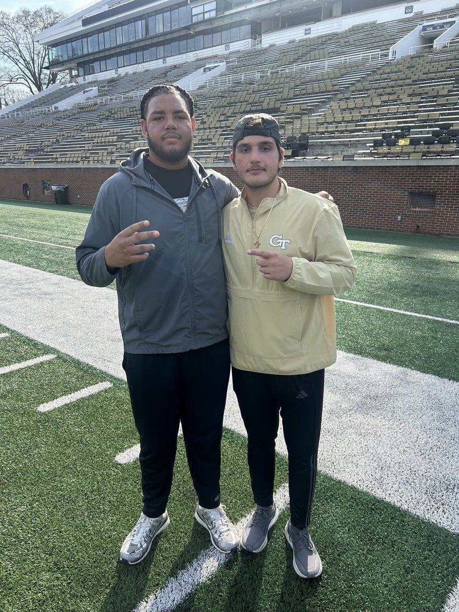 Aiden Toney 27’ 6’5 300 OT tweet media