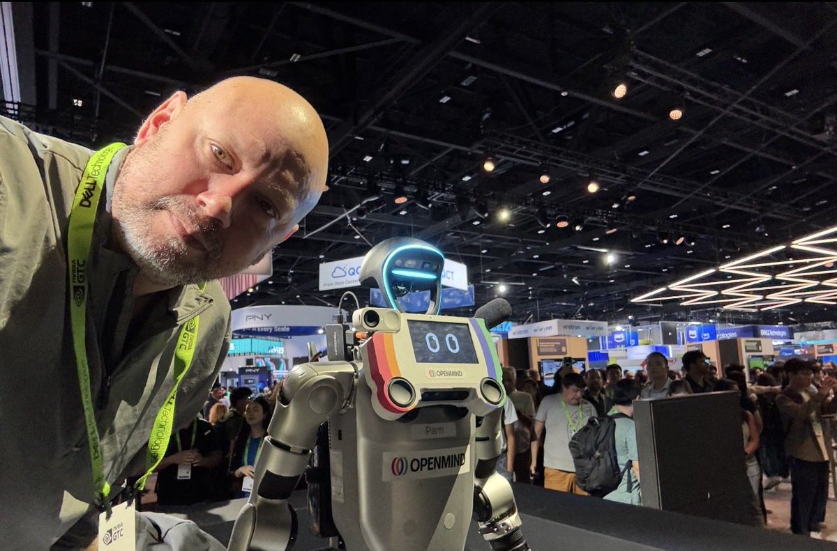 Derek Martinez tweet media